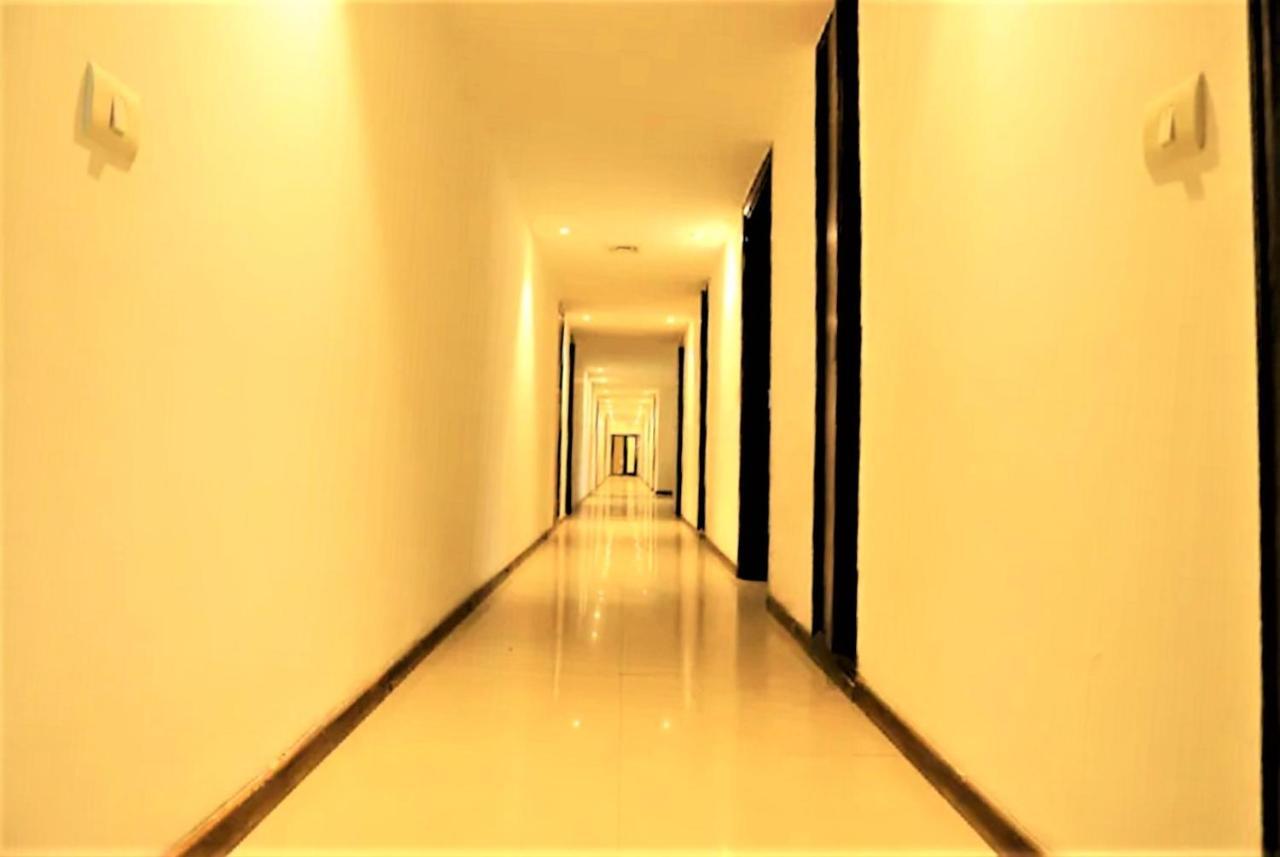 Hotel Arch International Neu-Delhi Exterior foto